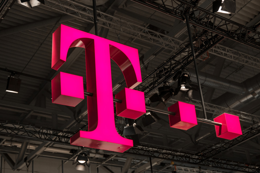 Development of an advanced 'Best-Next-Action' orchestrator for T-Mobile